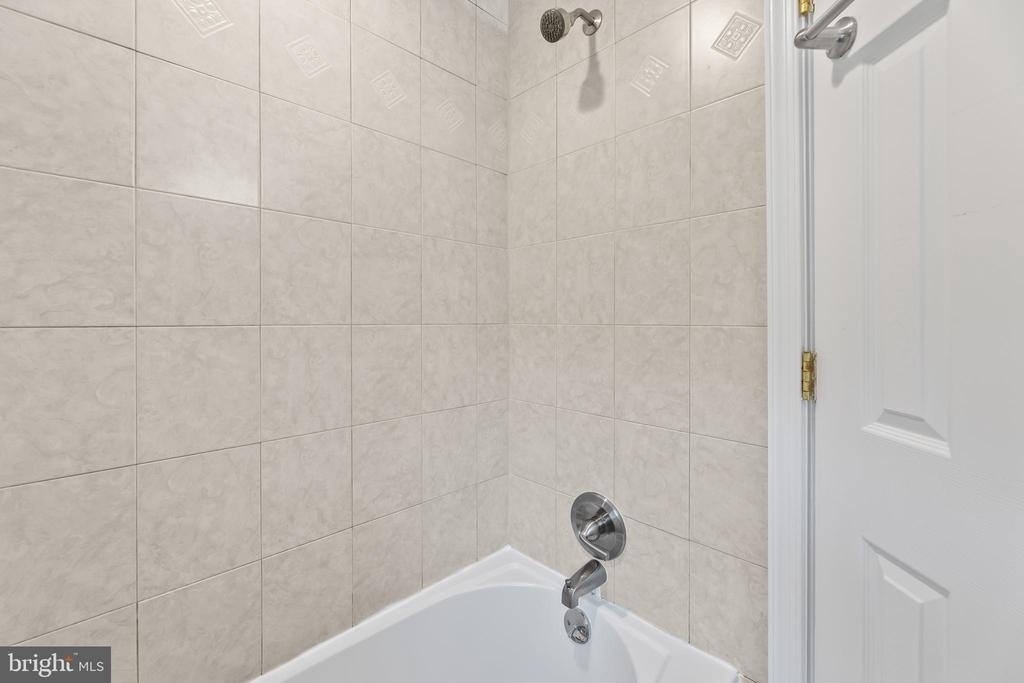 1621 Clearview Avenue - Photo 22
