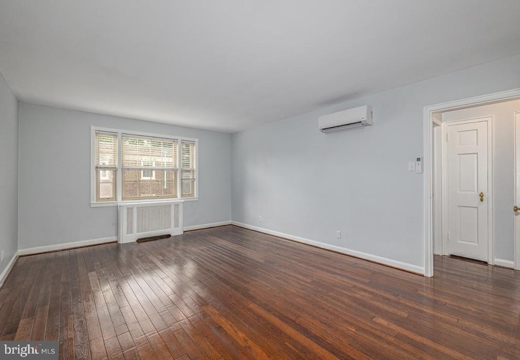 150 E Wynnewood Road - Photo 7
