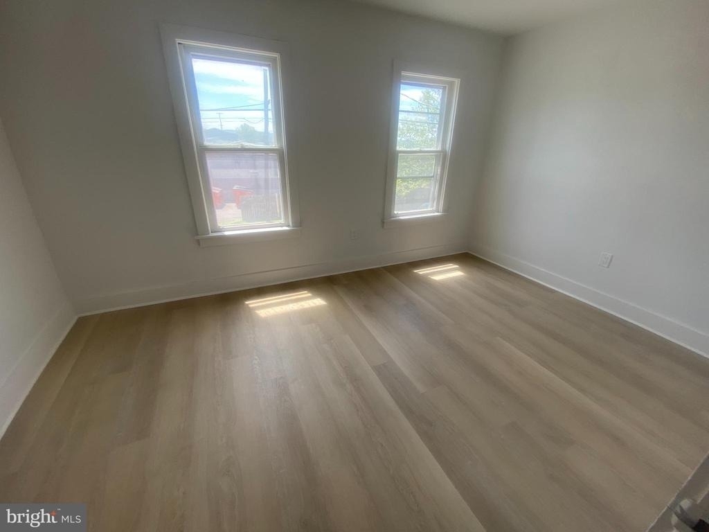 41 Main Street - Photo 5