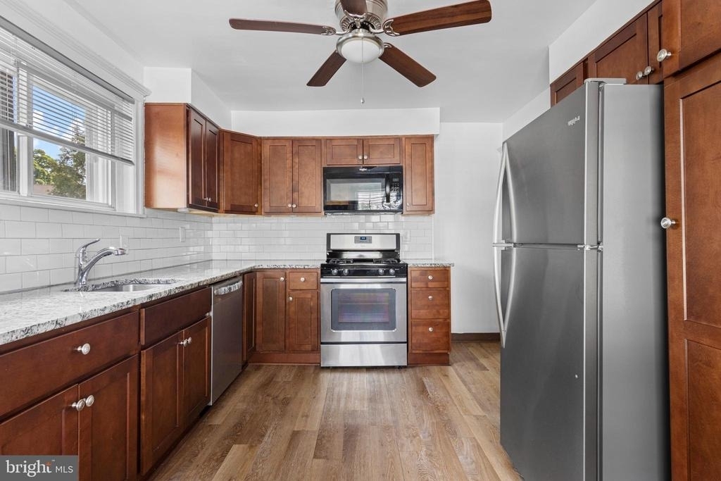153 Conestoga Road - Photo 2