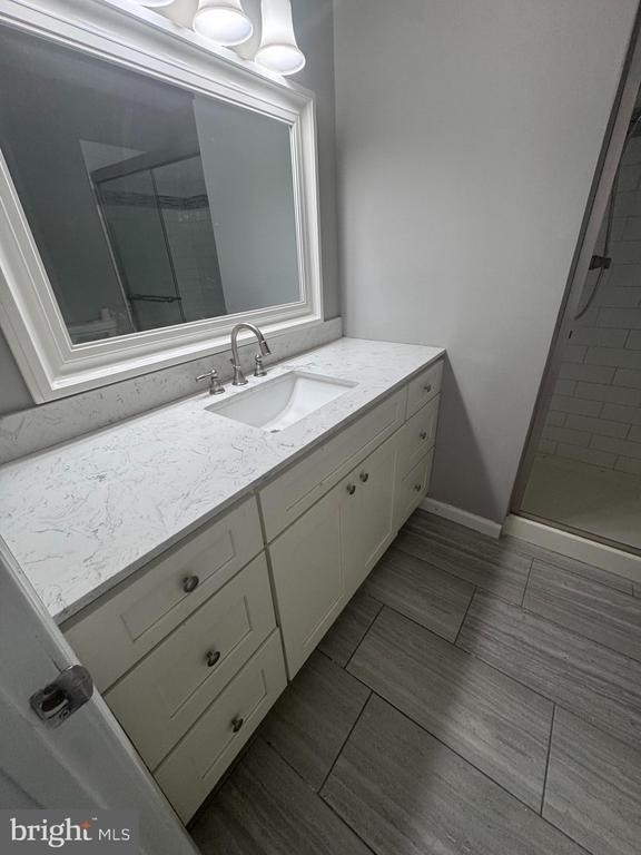 7015 Shepherds Way - Photo 5