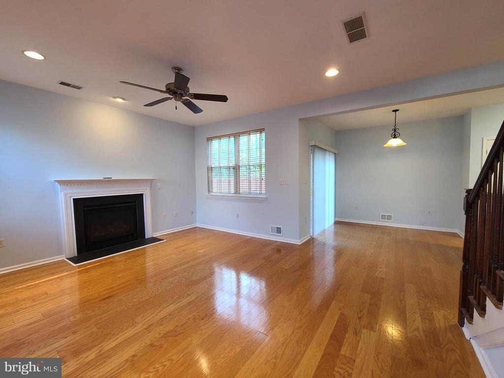 16 Scarlet Oak Drive - Photo 8