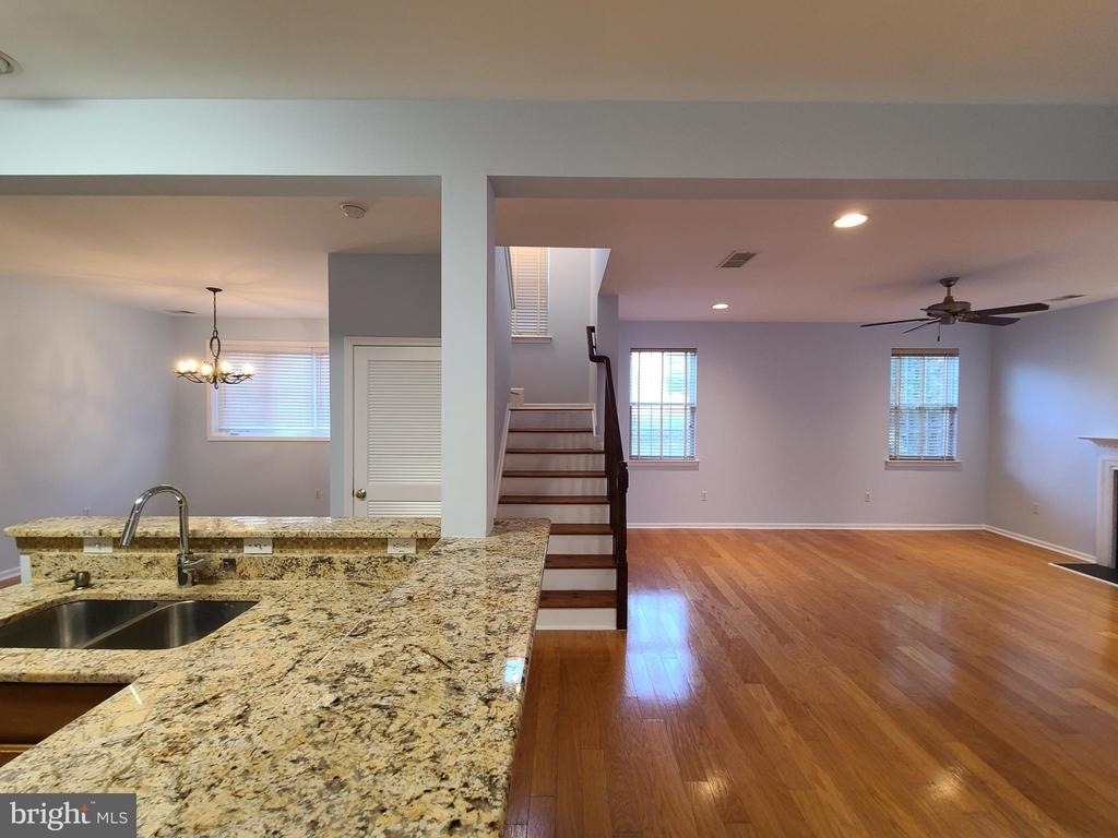 16 Scarlet Oak Drive - Photo 10