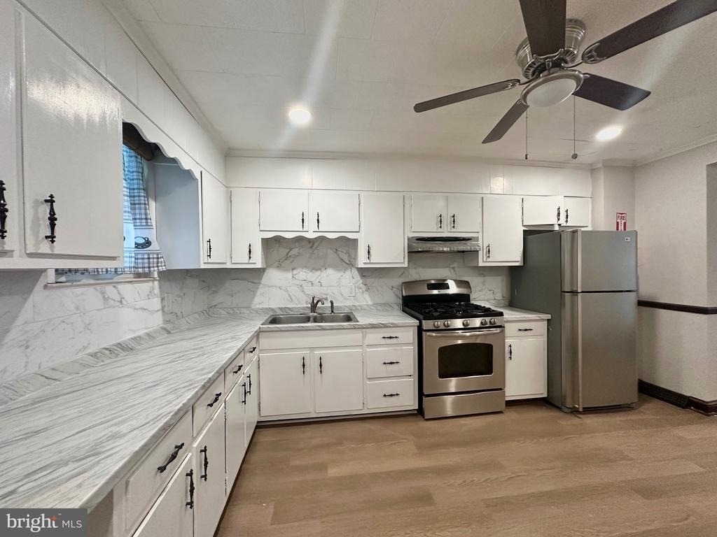 116 Tindall Avenue - Photo 3