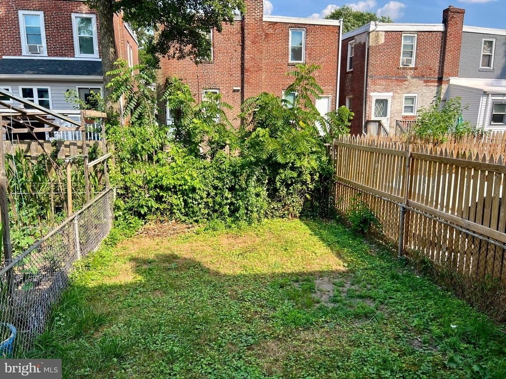40 Lincoln Avenue - Photo 19