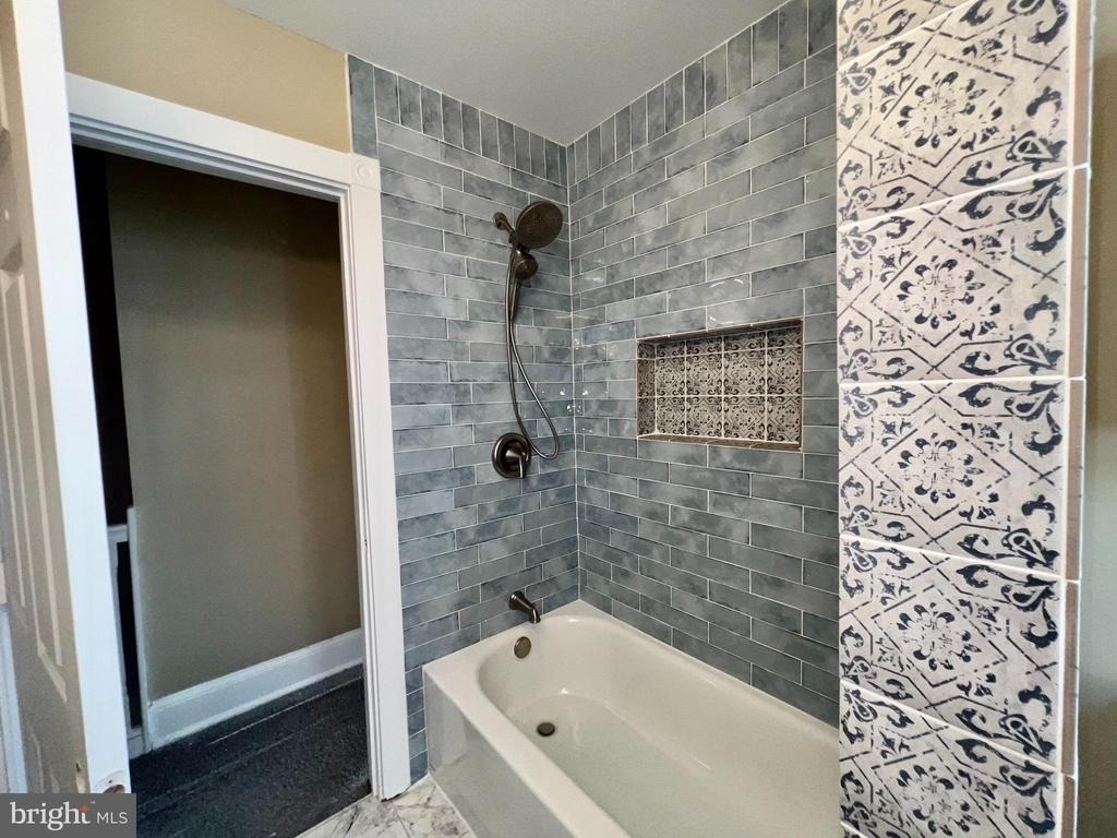 40 Lincoln Avenue - Photo 13