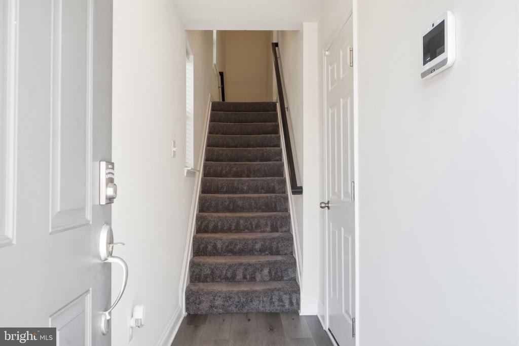 16428 Fife Way - Photo 39