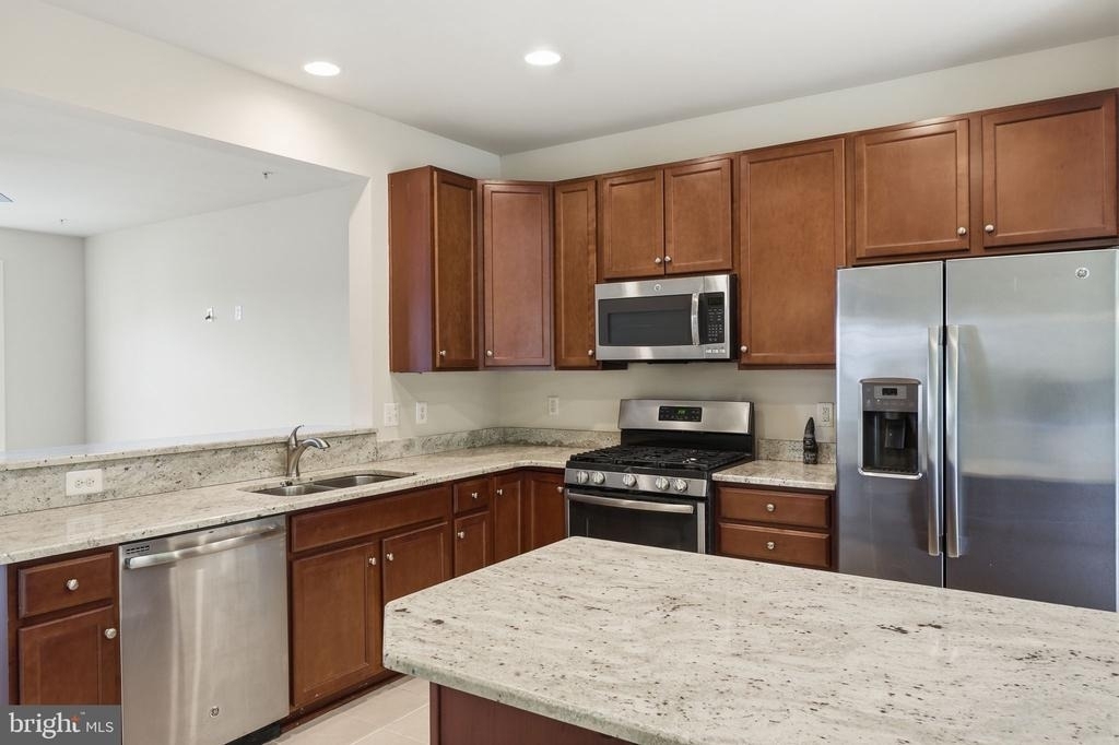 4827 Forest Pines Drive - Photo 10