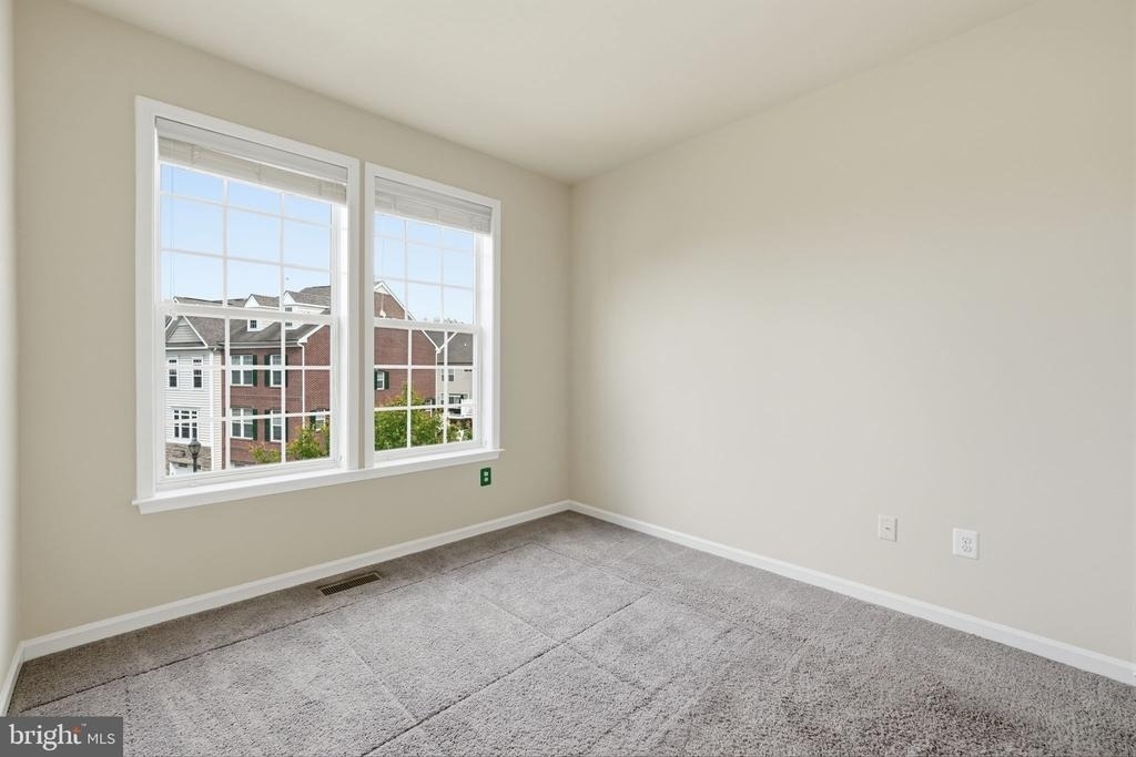 4827 Forest Pines Drive - Photo 28