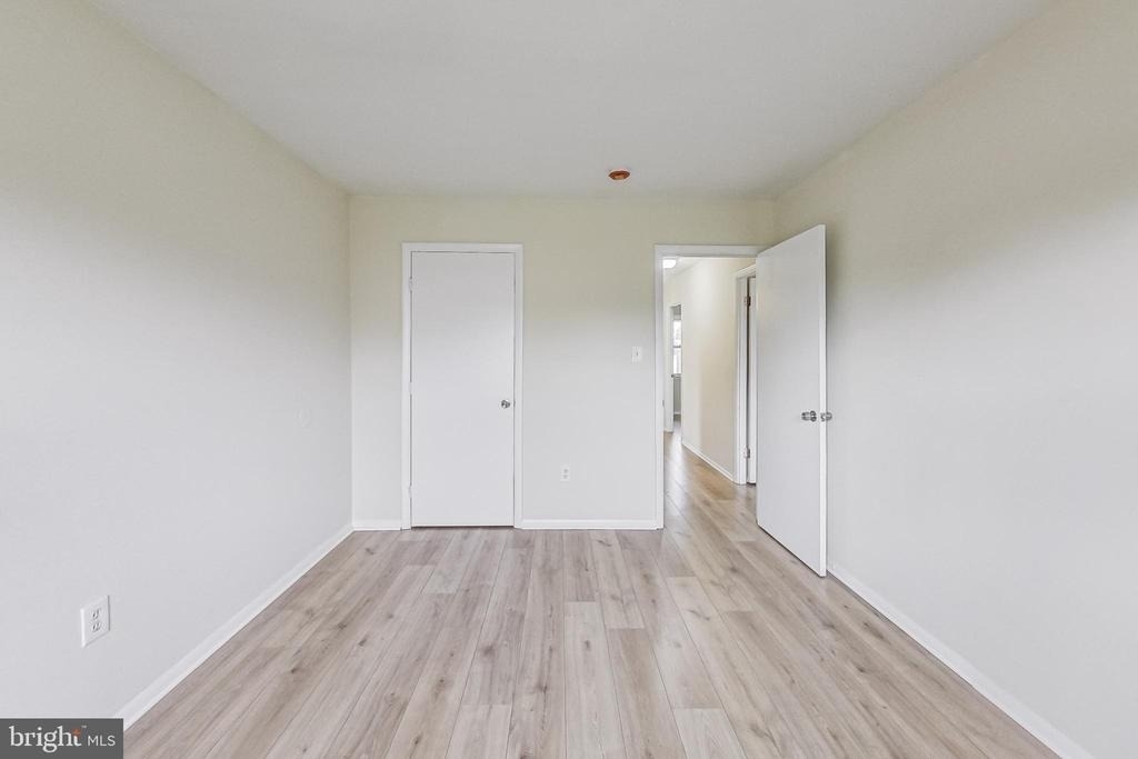 6403 Entwood Court - Photo 28