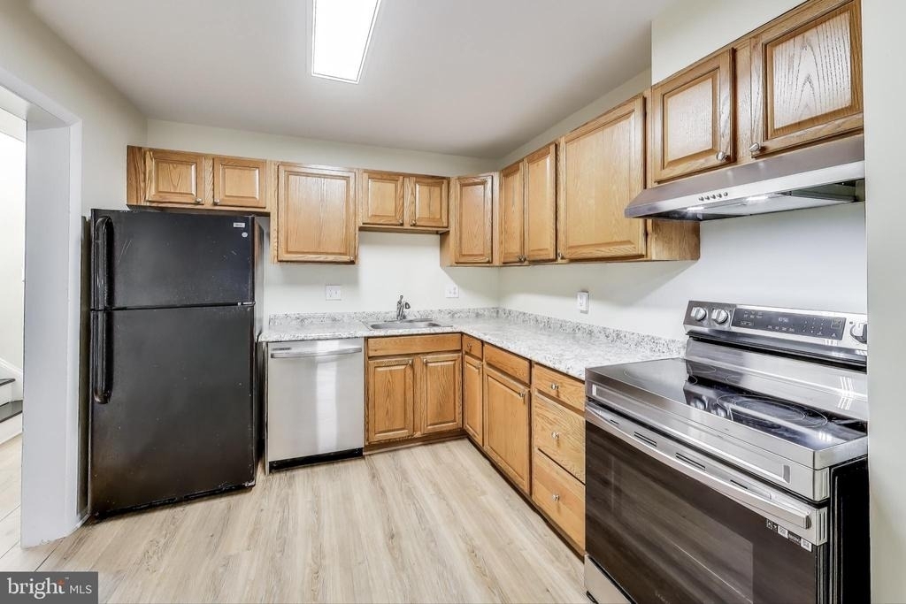 6403 Entwood Court - Photo 2