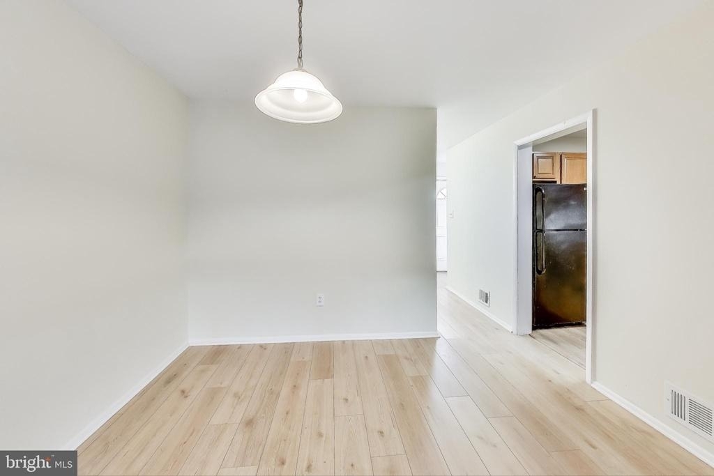 6403 Entwood Court - Photo 9