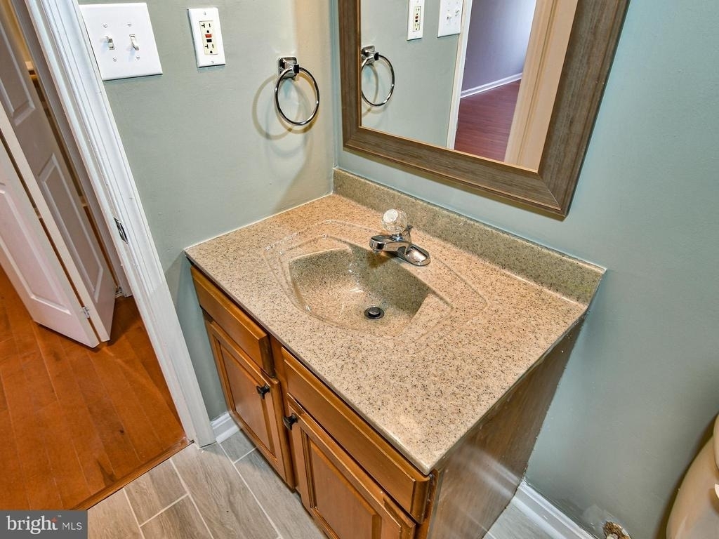 8011 Mandan Road - Photo 19