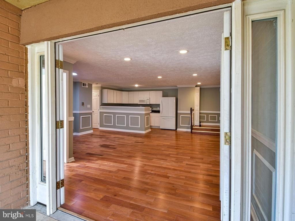 8011 Mandan Road - Photo 12