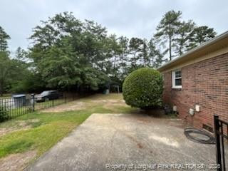 228 Whitney Drive - Photo 2
