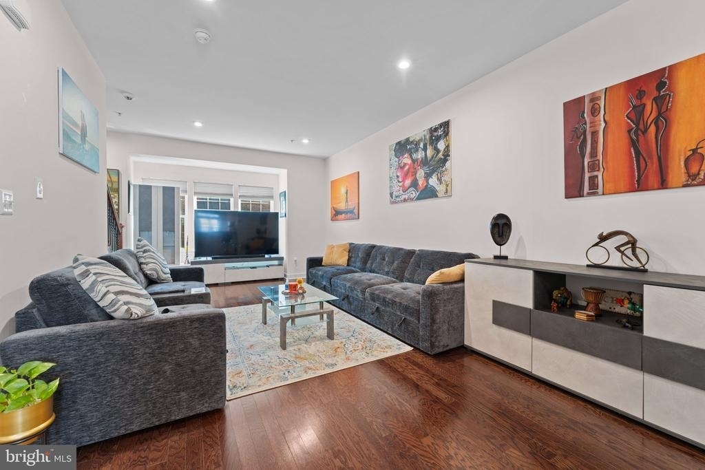 8114 Miner Street - Photo 11