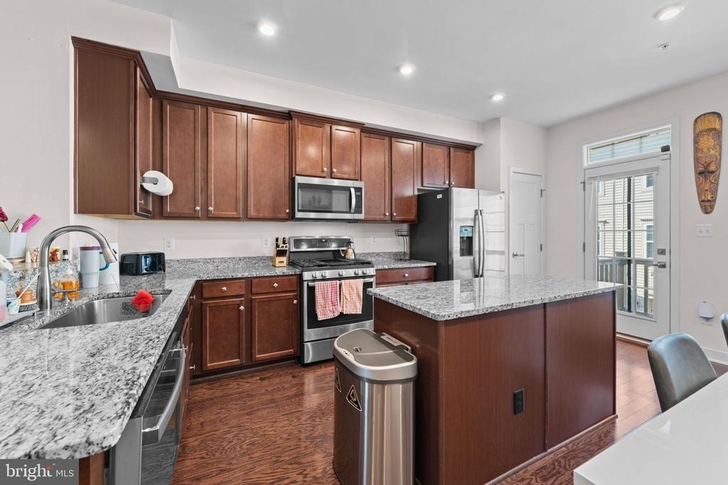 8114 Miner Street - Photo 9