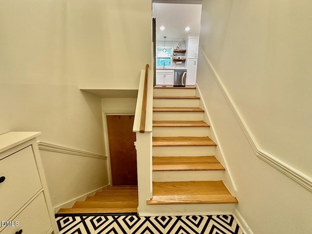 3133 Julian Drive - Photo 2