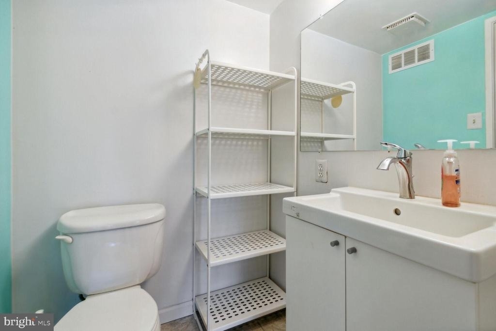 2921 N Leisure World Boulevard - Photo 8
