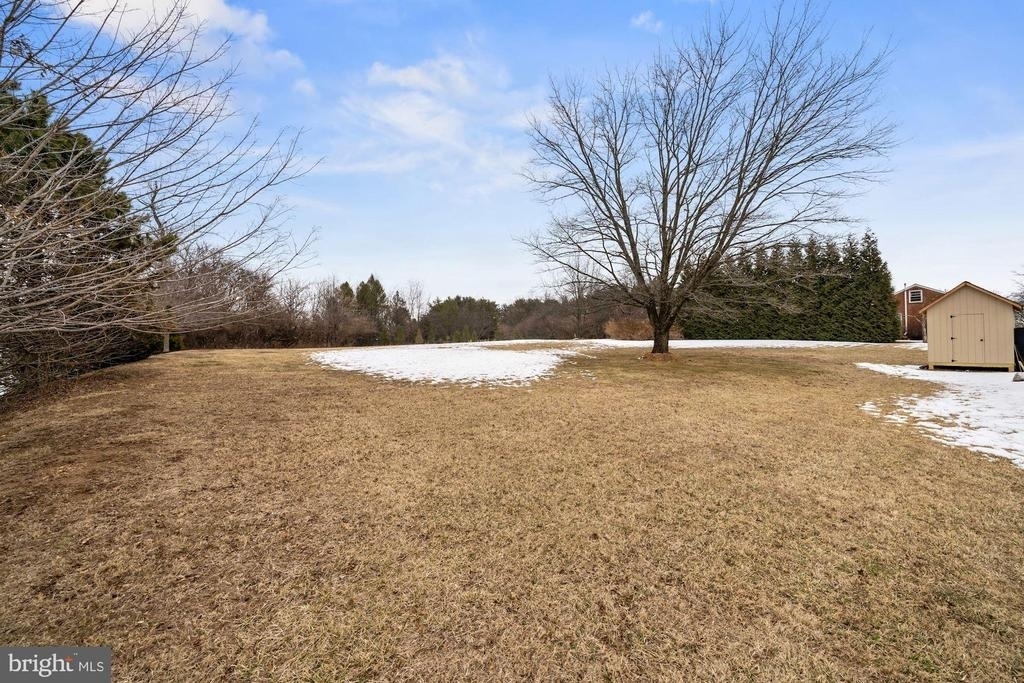 22929 Frederick Road - Photo 13