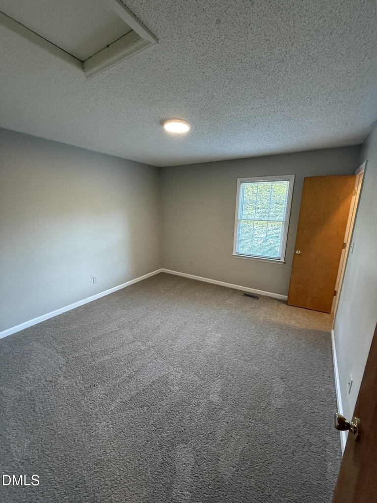 2905 Faversham Place - Photo 14