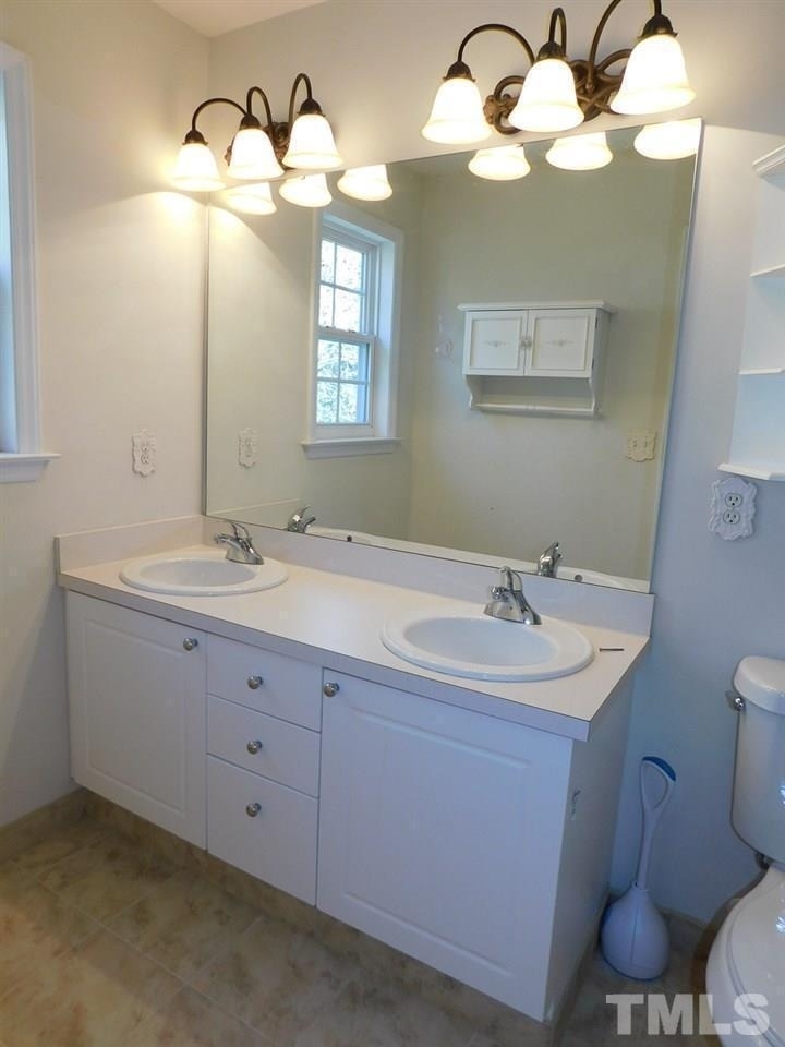2008 Metacomet Way - Photo 15