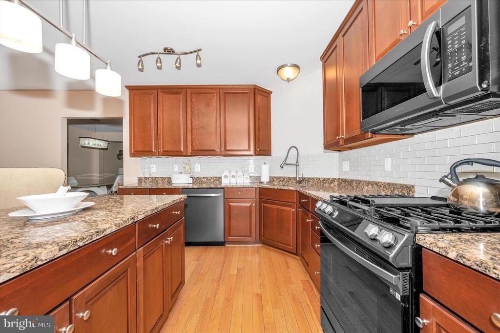 11926 Little Seneca Parkway - Photo 20