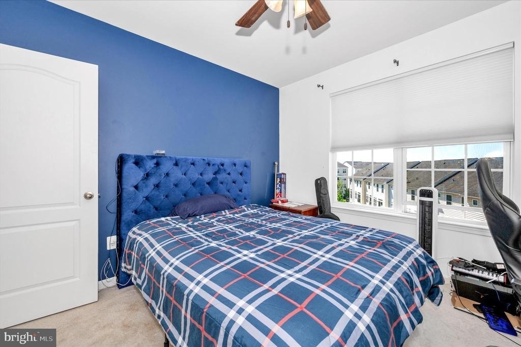 11926 Little Seneca Parkway - Photo 45