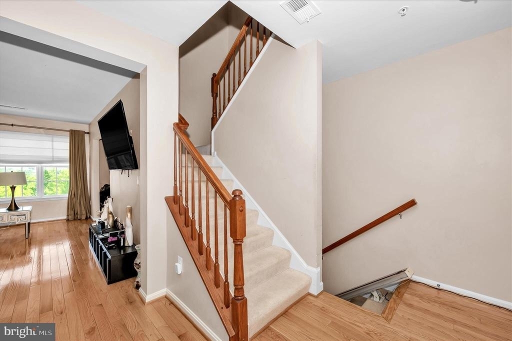11926 Little Seneca Parkway - Photo 32