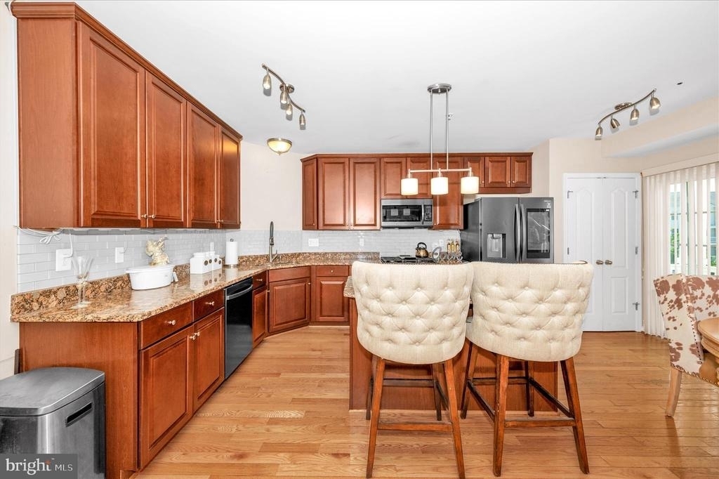 11926 Little Seneca Parkway - Photo 14