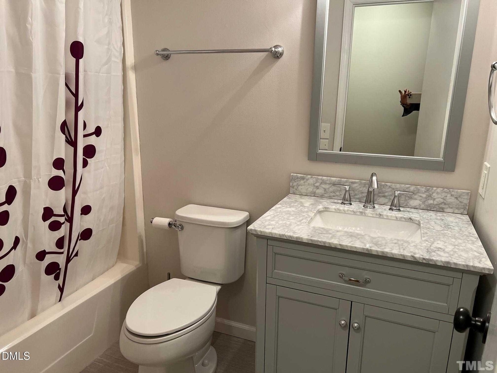 2357 Huron Street - Photo 6