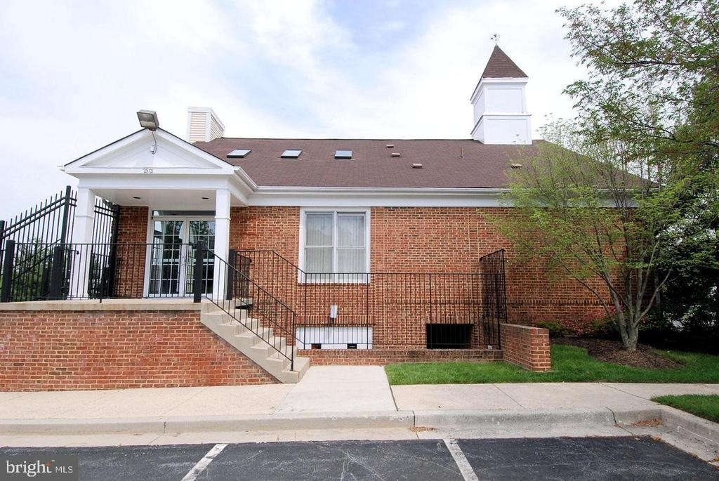 2306 Cold Meadow Way - Photo 11