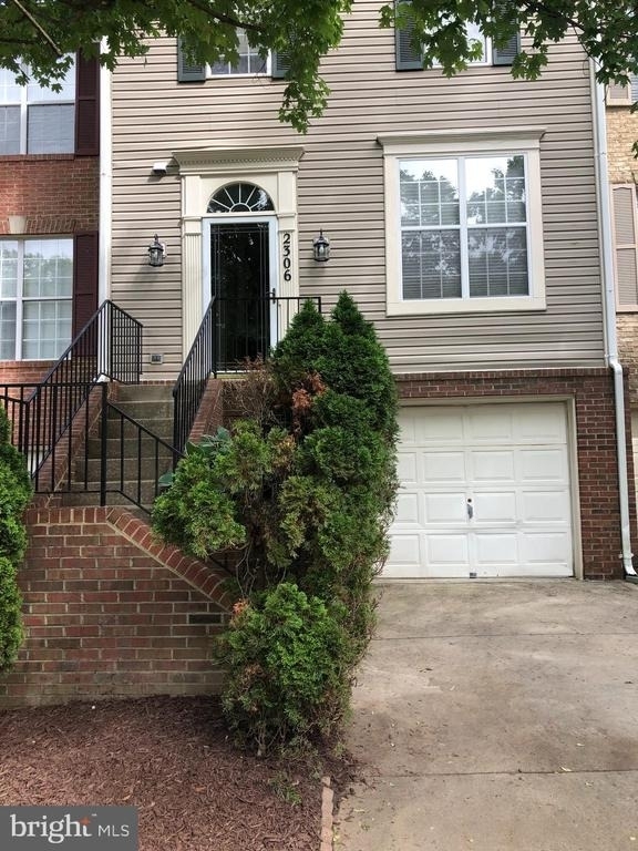 2306 Cold Meadow Way - Photo 2