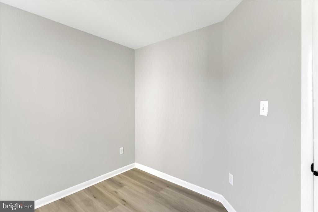 9411 Royal Bonnet Terrace - Photo 33