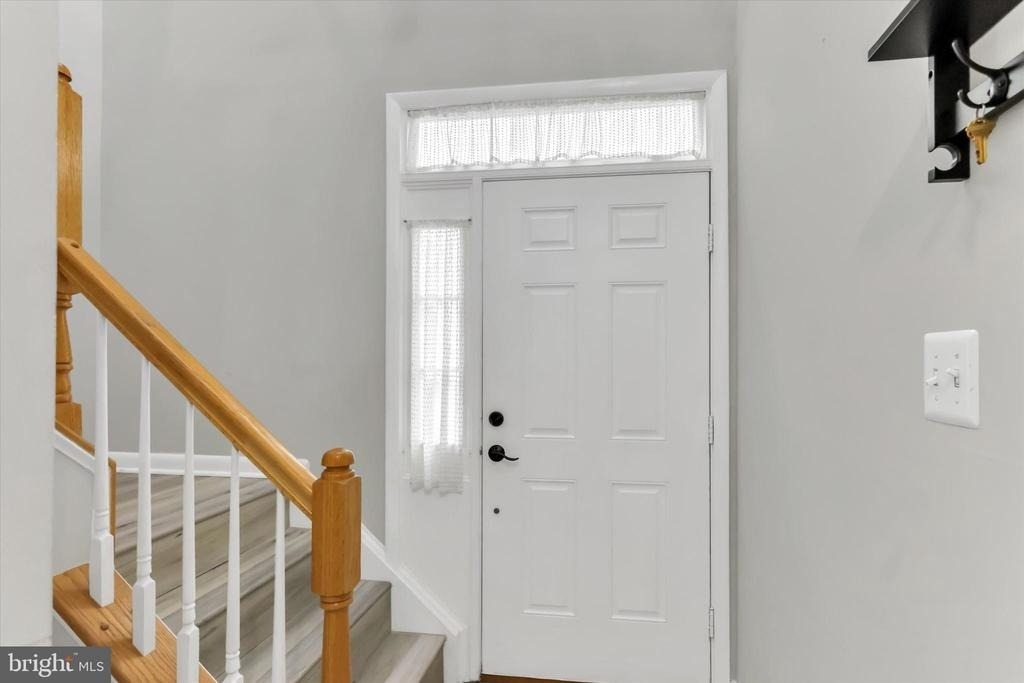 9411 Royal Bonnet Terrace - Photo 6