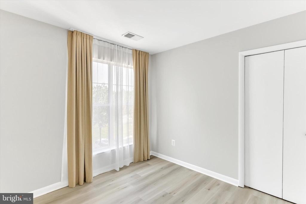 9411 Royal Bonnet Terrace - Photo 31