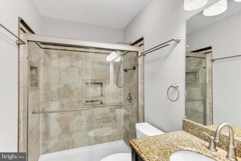 9411 Royal Bonnet Terrace - Photo 26