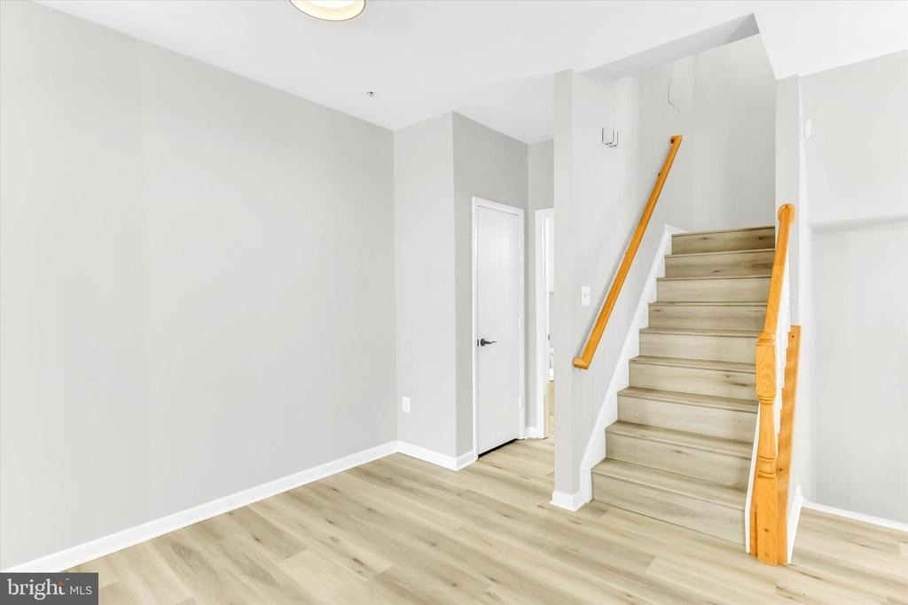 9411 Royal Bonnet Terrace - Photo 16