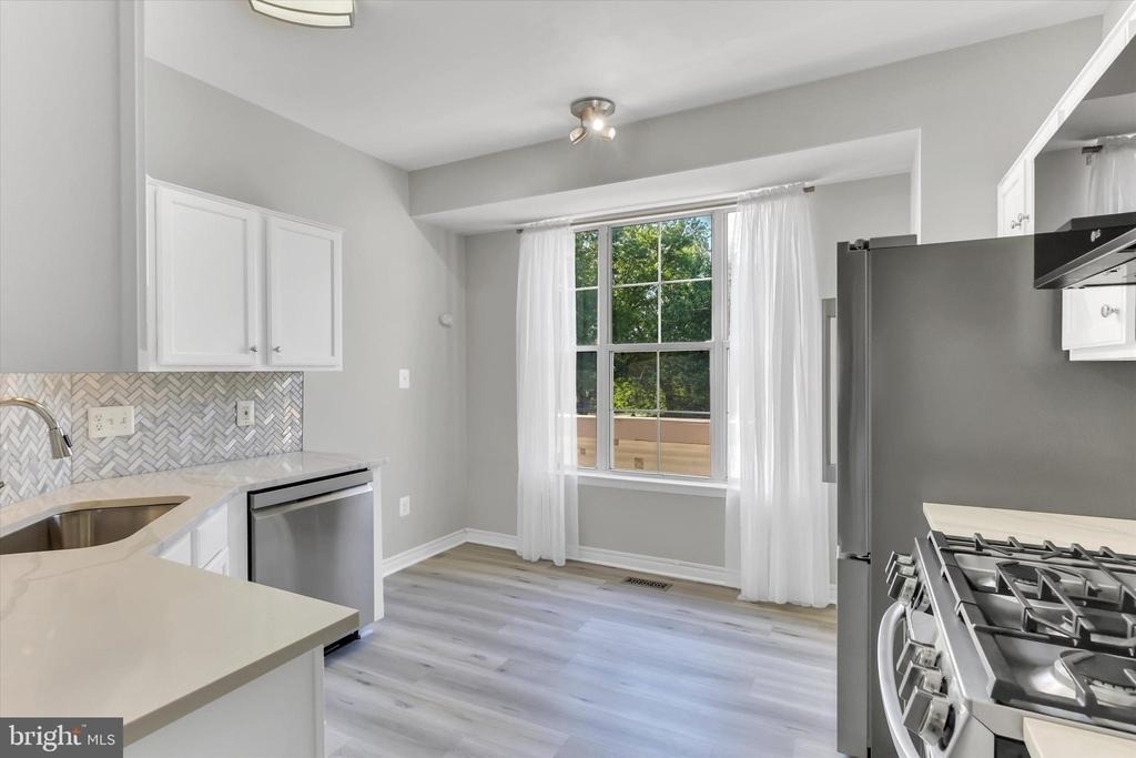 9411 Royal Bonnet Terrace - Photo 20