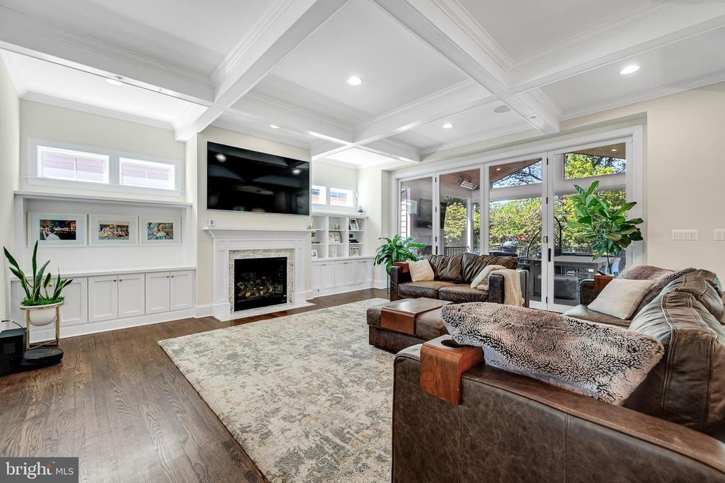 7602 Holiday Terrace - Photo 4