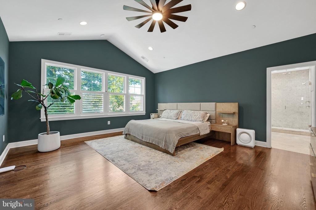 7602 Holiday Terrace - Photo 14