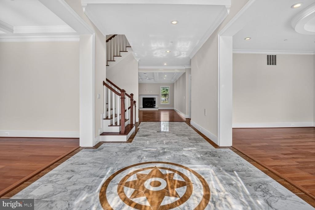 13828 Travilah Road - Photo 9