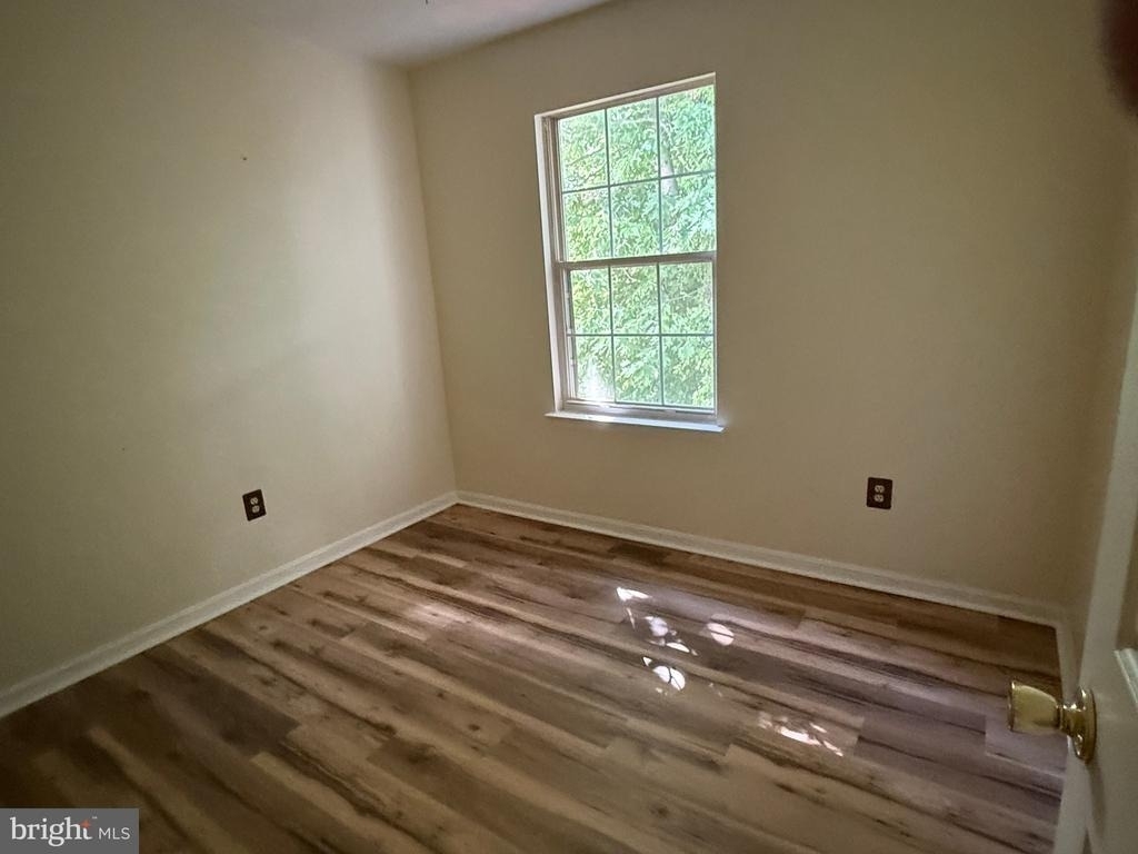9324 Daly Court - Photo 22
