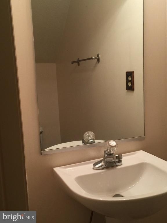 9324 Daly Court - Photo 5