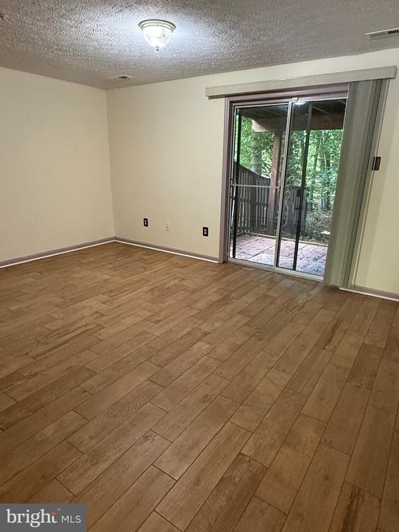 9324 Daly Court - Photo 6