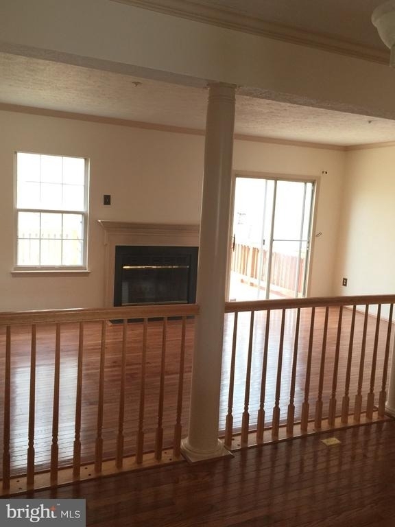 9324 Daly Court - Photo 2