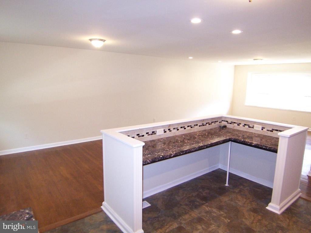 1609 Honeysuckle Drive - Photo 13