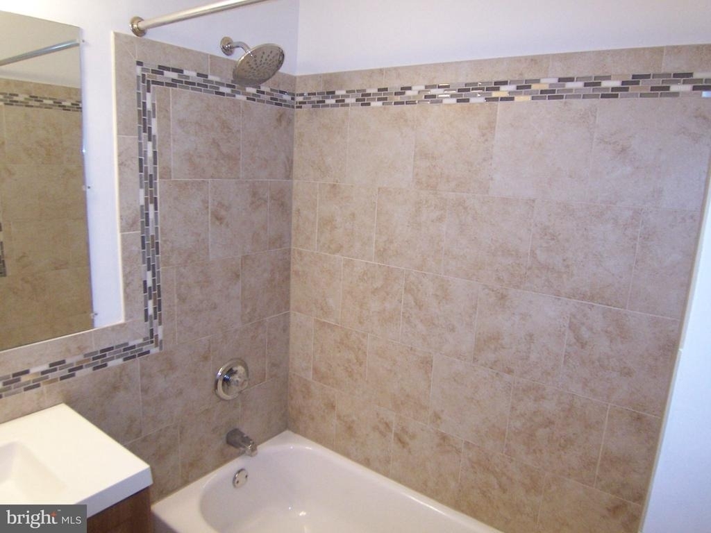 1609 Honeysuckle Drive - Photo 18