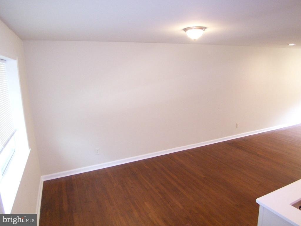 1609 Honeysuckle Drive - Photo 14