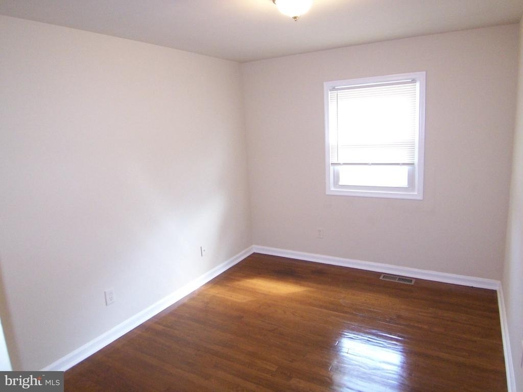 1609 Honeysuckle Drive - Photo 19